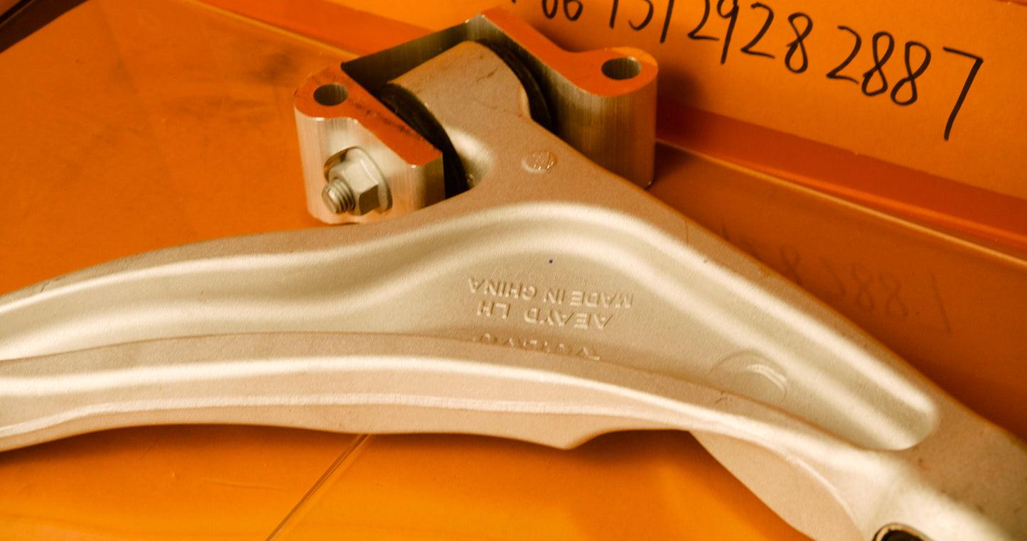 Control Arm use for Volvo C60 II 2017,C90 II 2014,OE:31360644